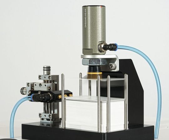 Die betriebssichere Sauggreifer eignen sich für vielfältige Anwendungen in Maschinenbau, Papierindustrie, Kunststoffverarbeitung oder Automobilindustrie. (Bild:  MM Engineering)