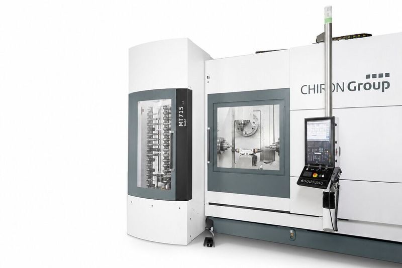 The MT 715 two+ in live operation. In addition to milling and turning, it features five additional integrated technologies for the complete machining of complex workpieces. (Source: Chiron)