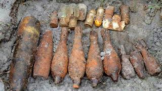 Wenn alte Kampfmittel gefunden werden, braucht es Experten für die professionelle Beseitigung. Das Unternehmen Stascheit beherrscht dieses Metier. Nicht zuletzt deshalb wird das Unternehmen nun von Rheinmetall übernommen ... (Bild: Kernbrenner)