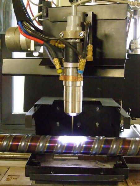 Extruderschnecken sind prädestiniert für das Beschichten per Plasmapulverauftrag. Bilder: Kjellberg (Archiv: Vogel Business Media)
