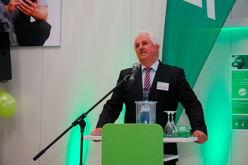 Gerd Neumann, Vorsitzender der Geschäftsführung Dekra Automobil GmbH, erklärte, dass das Know-how und die Kompetenz der Dekra-Sachverständigen ein wertvolles Gut für sein Unternehmen sei. (Wenz)