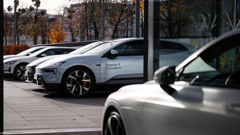 Die neue Location im Münchner Osten erleichtert die Durchführung von Probefahrten. (Bild: Polestar)