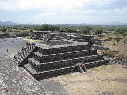 Number Eight: Mexico.  Over the past ten years, oil production has been declining from 3456 thousand barrels per day in 2000 to 2938 thousand barrels per day in 2011. Will the country's oil industry pass like the ancient Mayas that build this step pyramid? (Picture: CIA World Factbook)