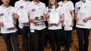 „Die Alunauten“. Das Siegerteam der TU Clausthal (Dechema / Daniel Elke)