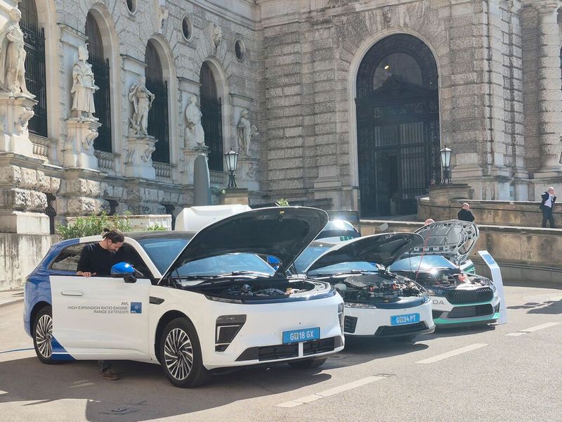 AVL zeigte Lösungen für den gesamten Entwicklungsprozess – vom Antriebsstrang bis zum Gesamtfahrzeug. (Bild: Stefanie Eckardt)