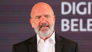 Bernd Osterloh gibt seinen Posten als Personalvorstand bei Traton ab. (Bild: Volkswagen)