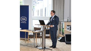 Impressionen des Stahl Expertenforum vom letzten Jahr in Stromberg: Rund 90 Ex-Schutzexperten trafen sich zum Informationsaustausch. (R. Stahl)