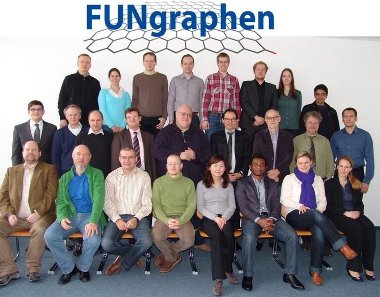 Das „FUNgraphen“-Team entwickelt zukunftsweisende Materialien aus Kunststoffen und dem Kohlenstoff Graphen. (Bild: Universität Freiburg)