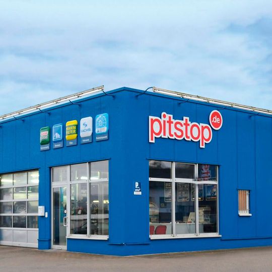 Aktuell betreibt Pitstop deutschlandweit 317 Filialen.(Bild:  Pitstop)