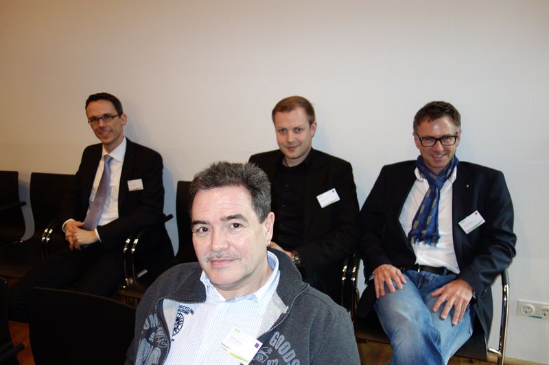 (vorne) Martin Oettinger, Oettinger Computer-Systeme, (h. l.) Marc Vorndamme, Acer, Milan Dornhöfer, F-Secure und Torsten Wabnitz, Wabnitz IT & Media  (IT-BUSINESS)