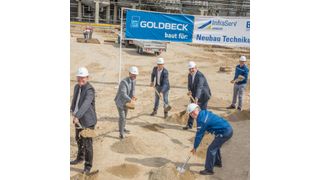 Mit dem symbolischen Spatenstich erfolgte am 3. Juni der Baubeginn des neuen Lehrtechnikums für die Bildungsakademie Inn-Salzach (BIT Gendorf) im Chemiepark Gendorf. (Heiner Heine)