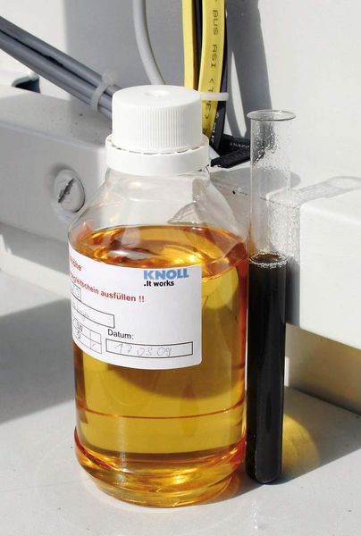 Bild 2: Das mit Schleifrückständen aus Hartmetall verunreinigte Öl wird durch die Micro-Pur-Filter sogar sauberer als im Anlieferzustand. (Archiv: Vogel Business Media)