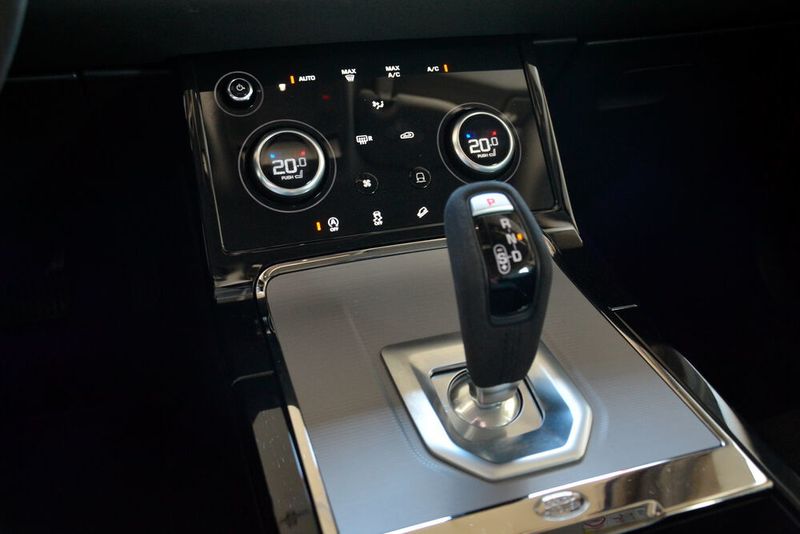 … das Neungang-Automatikgetriebe verrichtet seine Arbeit völlig unaufgeregt. (Michel/»kfz-betrieb«)