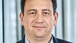 Jörg Lamparter leitet ab dem 1. April 2020 das neue Vorstandsressort „Operations & Digital Solutions“ bei Daimler Mobility. (Bild: Daimler)