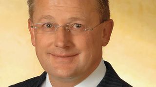 Josef X. Baumeister, Geschäftsführer der Hirschvogel Holding GmbH, kann die Kurzarbeit im August aussetzen. Bild: Hirschvogel (Archiv: Vogel Business Media)