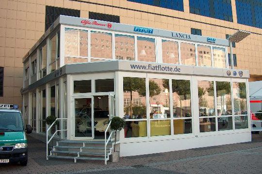 Zweistöckiges Gebäude mit mehreren Büroräumen. (Archiv: Vogel Business Media)