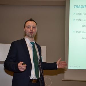 Eine Schraubenspindelpumpe mit Kreiselpumpengeometrie, welche die Vorteile beider Pumpengattungen vereint – geht das? Ja, wusste Ralf Richter von Leistritz und zeigte auf, wie Betreiber mit diesem Pumpentyp Energie sparen können.(Bild: Bausewein/PROCESS)