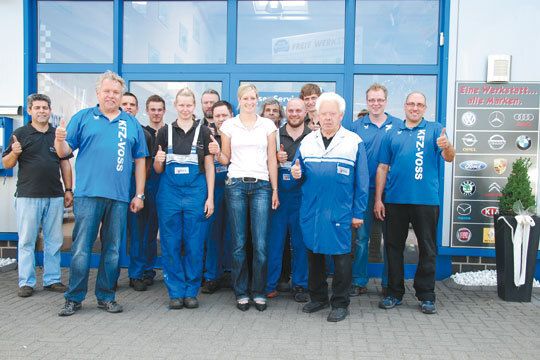 Das Serviceteam des Autohauses Voss hat sich die absolute Kundenorientierung auf die Fahne geschrieben. (Archiv: Vogel Business Media)