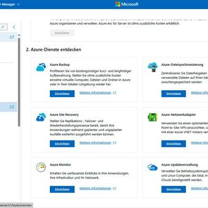 Im Windows Admin Center lassen sich Azure-Dienst an das lokale Rechenzentrum anbinden und Azure-VMs erstellen. (Bild:  Joos | Microsoft)