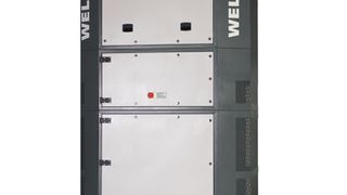 Mit einer Antriebsleistung von 11 kW und einem maximalen Luftvolumenstrom von 15 000 m³/h gewährleistet der Filterturm laut Esta einen effektiven Reinigungsprozess im Umfeld der Metallbearbeitung. Bild: Esta (Archiv: Vogel Business Media)