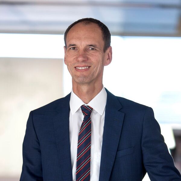Seit November 2022 ist Dr. Achim Feinauer Geschäftsführer bei Hainbuch. (Bild: Ralf Breitenbacher / Hainbuch)