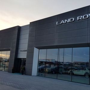 (Jaguar Land Rover)