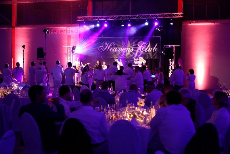 Bei der White Night füllte sich die Tanzfläche schnell. (Comteam)