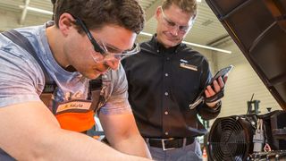 Crown hat sein Demonstrated Performance (DP) Service Training Programm in Europa gestartet.  (Marcus Vetter)