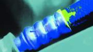 Ist die Leitung einer Klimaanalage undicht, lässt sie sich mit den Verbindungssystemen „Lokring“ oder „Lokclip“ beheben. (Archiv: Vogel Business Media)