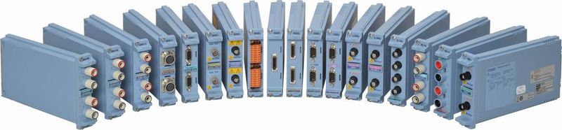 Module: Insgesamt stehen 18 verschiedene Einsteck-Module für unterschiedliche Signalarten zur Auswahl. (Yokogawa)