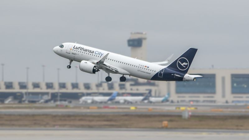 Lufthansa streicht 20.000 Kurzstreckenflüge.(Bild:  Lufthansa)