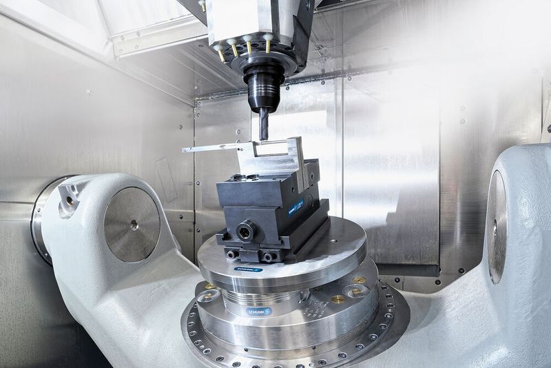 Das Spannsystem bietet hohe Flexibilität auf der Maschine und gewährleistet gute Zugänglichkeit. (Schunk GmbH)