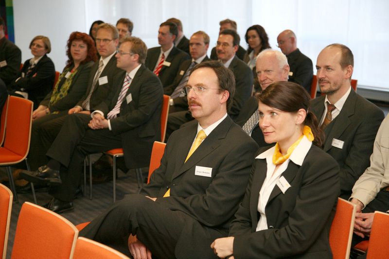 Gespanntes Warten bei der Preisverleihung. (Archiv: Vogel Business Media)