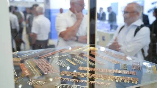 Die Ausstellungsfläche des Pforzheimer CCP ist auch in diesem Jahr mit rund 150 ausstellenden Unternehmen wieder ausgebucht.(Bild:  Schall)