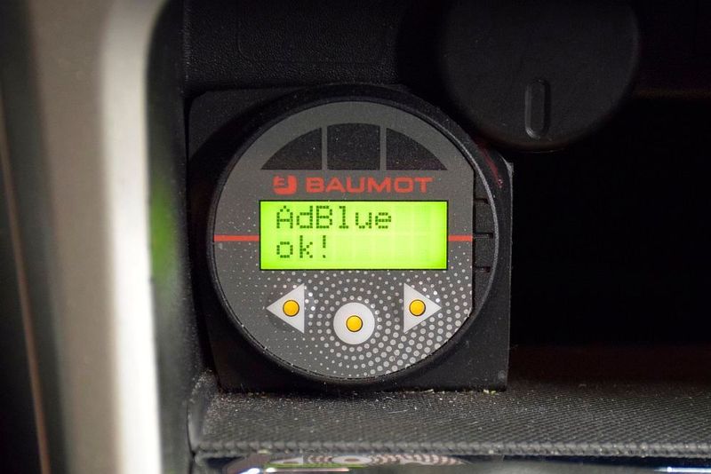 Baumot hat sein Bnox-Projekt schon sehr weit entwickelt. Es gibt beispielsweise bereits ein Anzeigeinstrument für den Adblue-Stand. (Rosenow/»kfz-betrieb«)