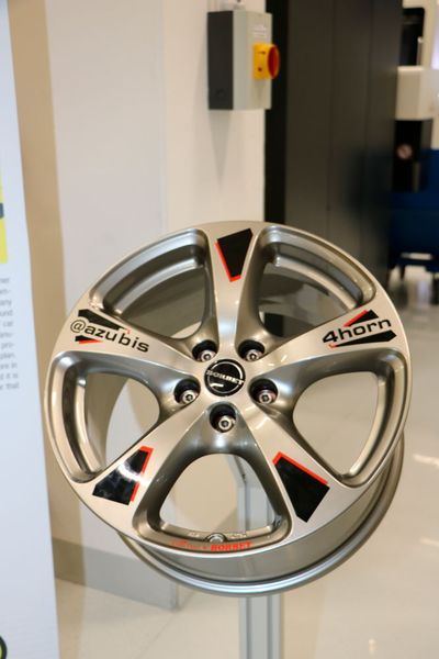 Das Tuning-Projekt: Seit Ende letzten Jahres arbeiten die Horn-Azubis an einem VW-Beetle. (Sonnenberg)