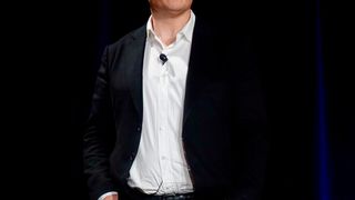 Tesla sei bereit, anderen Hersteller sowohl mit Batterietechnik als auch Software zu unterstützen, erklärte Elon Musk. (Bild: Elon Musk Presenting Tesla's Fully Autonomous Future / Steve Jurvetson / CC BY 2.0)