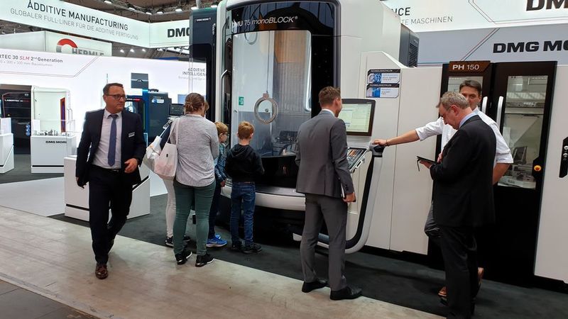 Fascination for production at DMG Mori. (Donath)