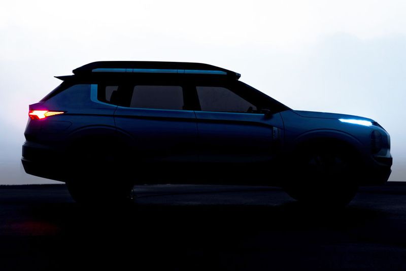 Weltpremiere feiert zudem das Konzept Engelberg Tourer. (Mitsubishi)