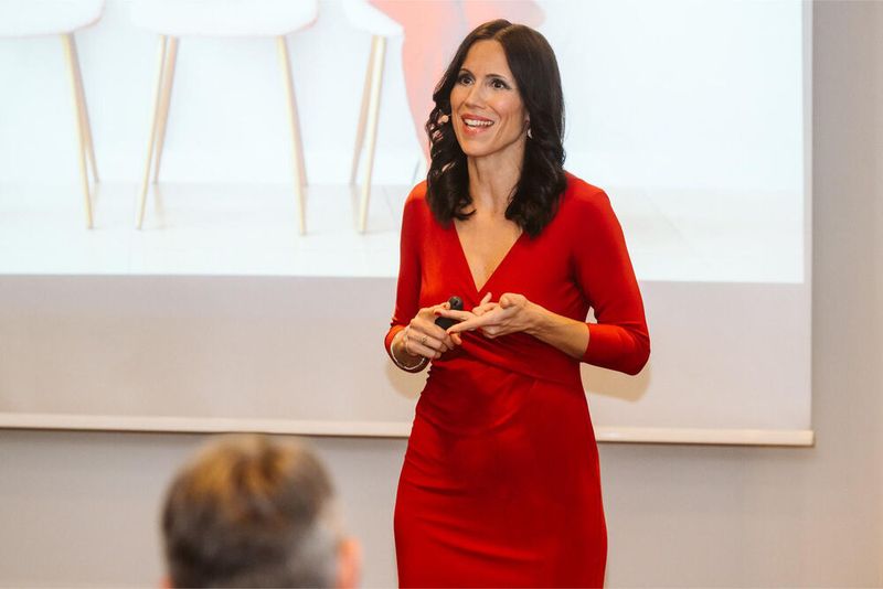 Wie Männer und Frauen gemeinsam erfolgreich durchstarten! Kathrin Leinweber hat die passenden Antworten darauf. (Bild: KAUFFMANN STUDIOS)