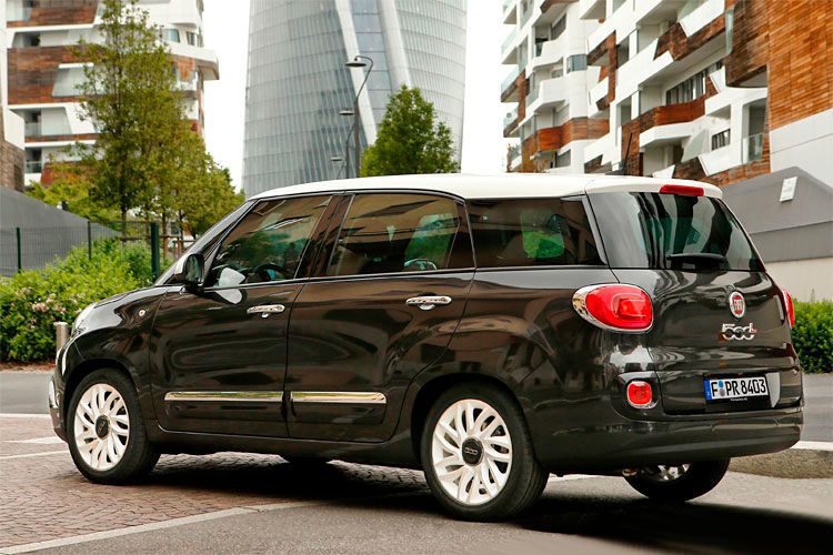 Der Fiat 500L Wagon ist mit 4,38 Metern die längste Variante der neuen Familienlimousine. (Fiat)