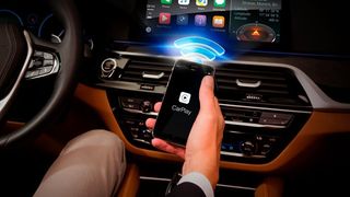 Harman hat eine Funktion entwickelt, die Apple Carplay kabellos mit dem Infotainment-System des Autos verbindet. (Harman)