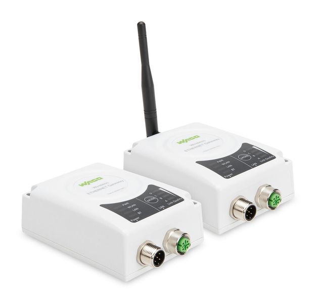 Mit drahtloser Datenübertragung wird das Verlegen von Leitungen in vielen Fällen überflüssig, und die Installation eines entsprechenden Netzwerks ist schnell erledigt. Das robuste Wireless-Ethernet-Gateway hat eine interne Antenne und kann durch die hohe Schutzart IP65 auch direkt im Feld, etwa an einer Maschine, installiert werden. Die Version mit einer optionalen externen Antenne eignet sich für den Einsatz im Schaltschrank oder in anderen Situationen mit schlechten Empfangsbedingungen.  (Wago)