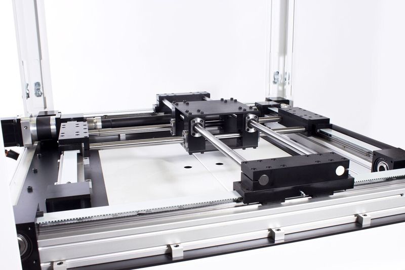 Die verwendeten Bauteile des Linearroboters kommen zu 90 % aus der Lagerbevorratung. (Bild: Indunorm)