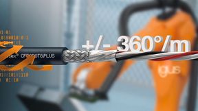 Neue DeviceNet-Leitung Cfrobot8.Plus.030 von igus ermöglicht zuverlässige Datenübertragung bei Torsionsbewegungen bis ±360°/m in hochdynamischen Robotikanwendungen. (Bild: igus SE & Co. KG)
