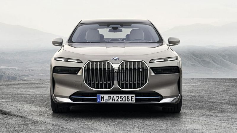 Platz eins in der Oberklasse im November 2025: BMW 7er mit 336 Neuzulassungen. (Bild: BMW)