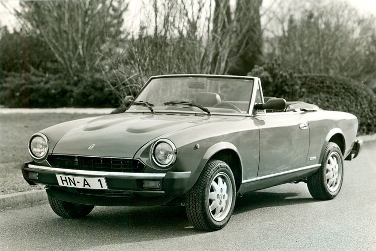 Fiat ließ es damals zu, dass Pininfarina die Produktion des nun Pininfarina Spidereuropa genannten Sportwagens in Eigenregie fortführte. (Foto: Fiat)