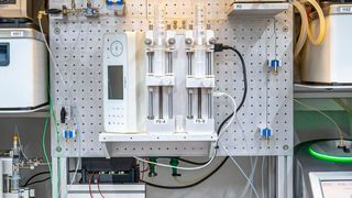 In den gemeinsamen Projekten wurde eine neue Technologie-Plattform zur Herstellung von Feinchemikalien entwickelt. (Bild: Fraunhofer IMM)