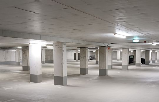 In der Tiefgarage kommen lineare Wärmemelder zum Einsatz. (Bild:  Daiwa House Modular Europe GmbH)