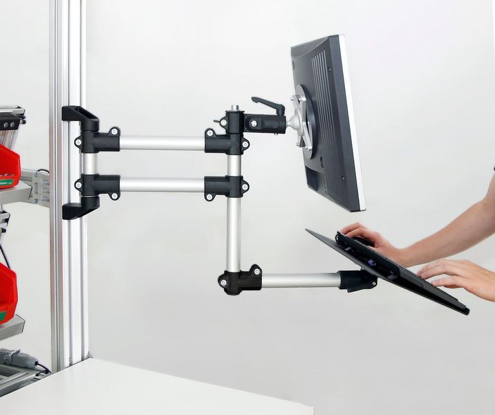 Zwei Tragarmvarianten und eine Tastaturablage erweitern ab sofort das Zubehör für den RK-Monitorhalter. (RK Rose+ Krieger)